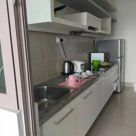 Shaftsbury Studio Cyberjaya Same Day Check In & Check Out At 10Am To 8Pm Work From Home Free Parking & Wifi Exterior photo