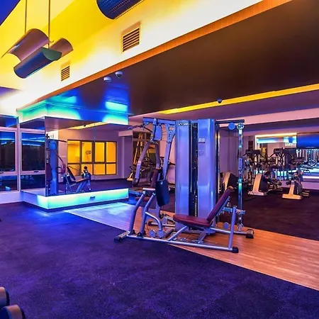 Shaftsbury Studio Cyberjaya Same Day Check In & Check Out At 10Am To 8Pm Work From Home Free Parking & Wifi Exterior photo